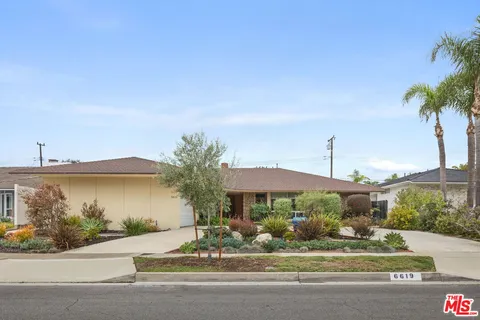 $1,798,850 | 6619 Bedford Avenue, Los Angeles, CA 90056