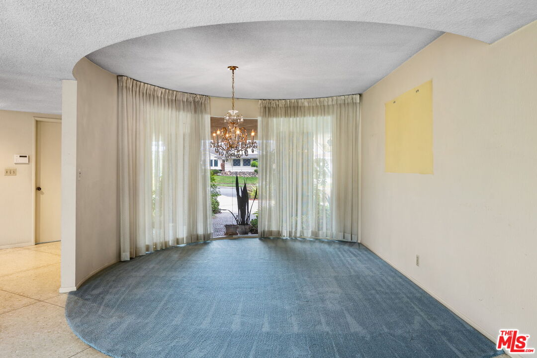 6619 Bedford Avenue Los Angeles, CA 90056 - Photo 15 of 55