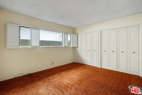 $1,798,850 | 6619 Bedford Avenue, Los Angeles, CA 90056