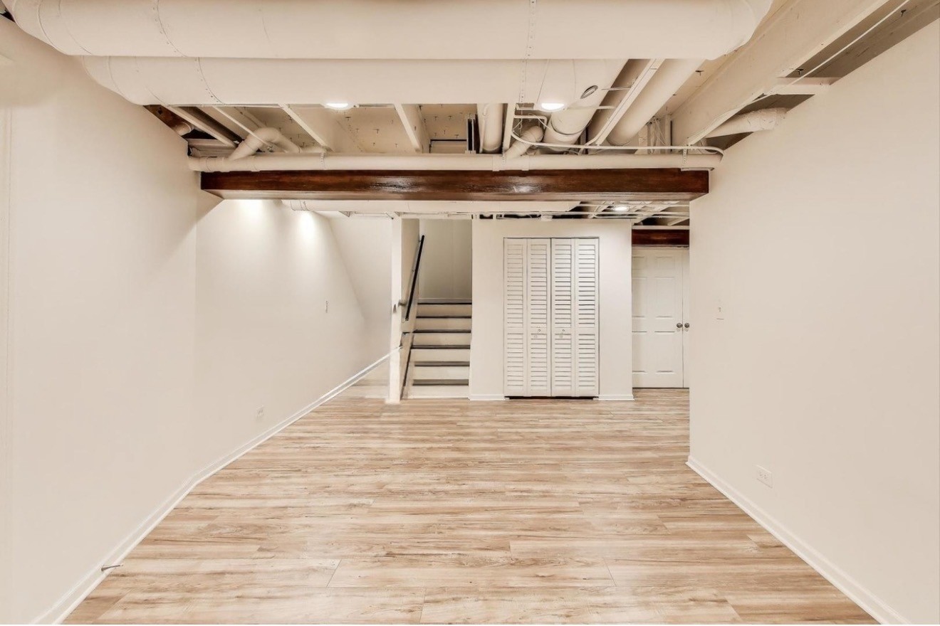 4 Haverton Court Streamwood, IL 60107 - Photo 25 of 30 a view of a storage & utility room