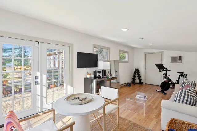 $35,000 | Undisclosed Address, East Hampton, NY 11937