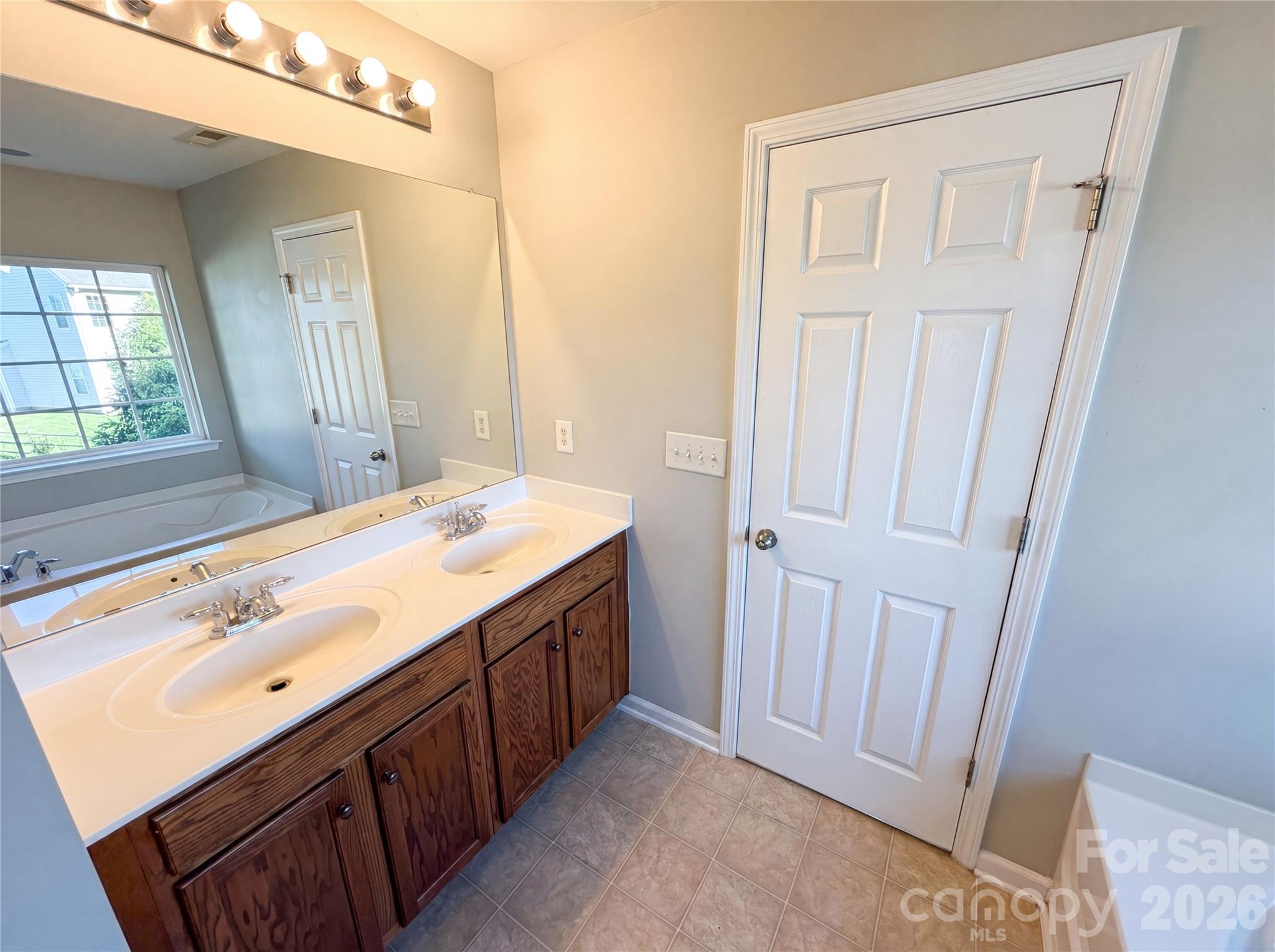 2007 Turtle Point Road Charlotte, NC 28262 - Photo 22 of 26