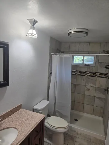 $273,900 | 15549 Pine Street, Grand Haven, MI 49417