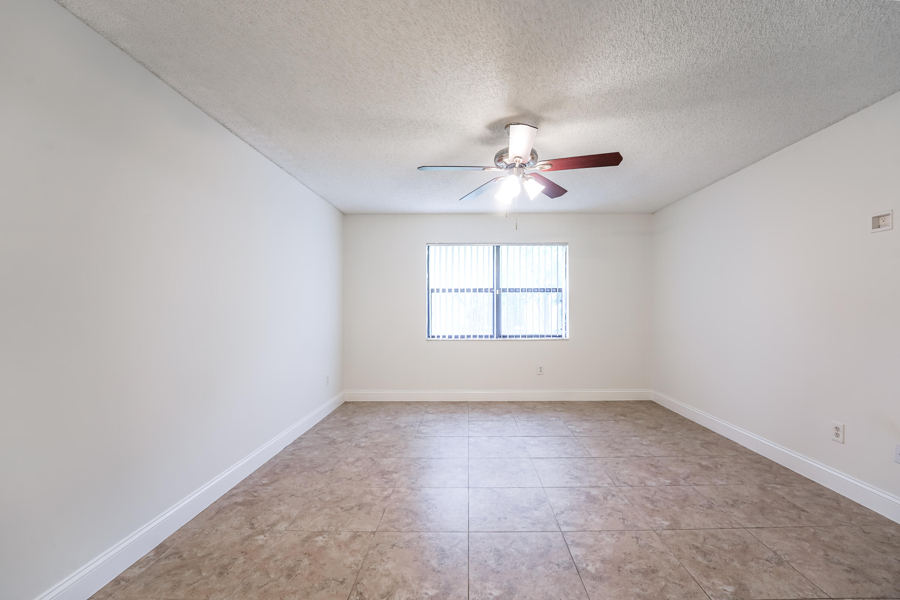1979 Northwest 4th Avenue, Unit A Boca Raton, FL 33432 - Photo 17 of 45 UC-06011
