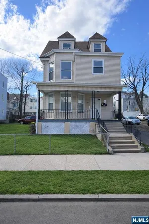 $2,500 | 81-85 Columbia Avenue, Unit 2, Newark, NJ 07106