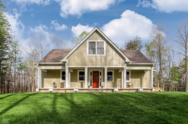 $925,000 | 5832 North Oak Ridge Road, Morgantown, IN 46160