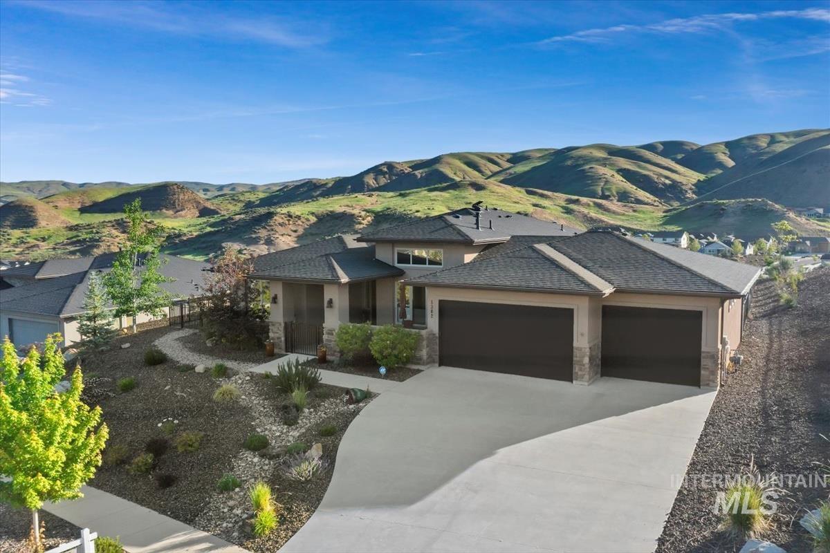 5362 West Parkridge Dr