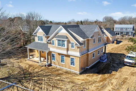 $4,525,000 | 230 Barcliff Avenue, Chatham, MA 02633