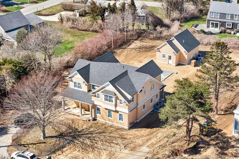 $4,525,000 | 230 Barcliff Avenue, Chatham, MA 02633