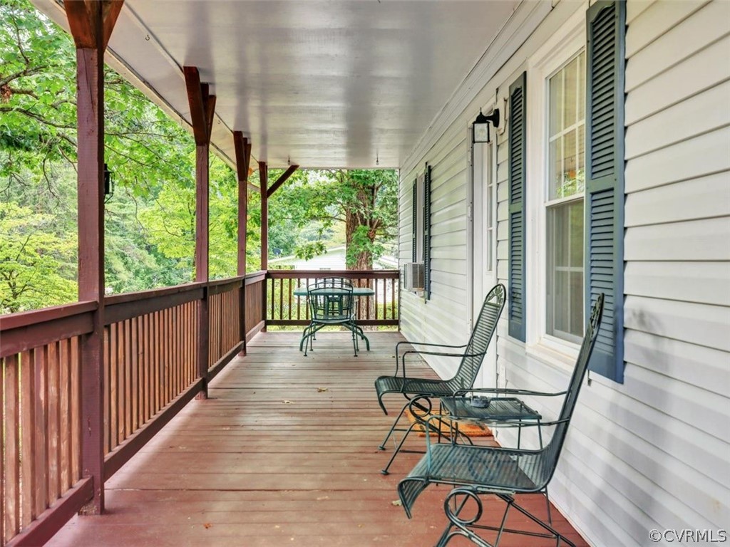 2616 Mountain View Road Powhatan, VA 23139 - Photo 4 of 24 Gallery Image 4