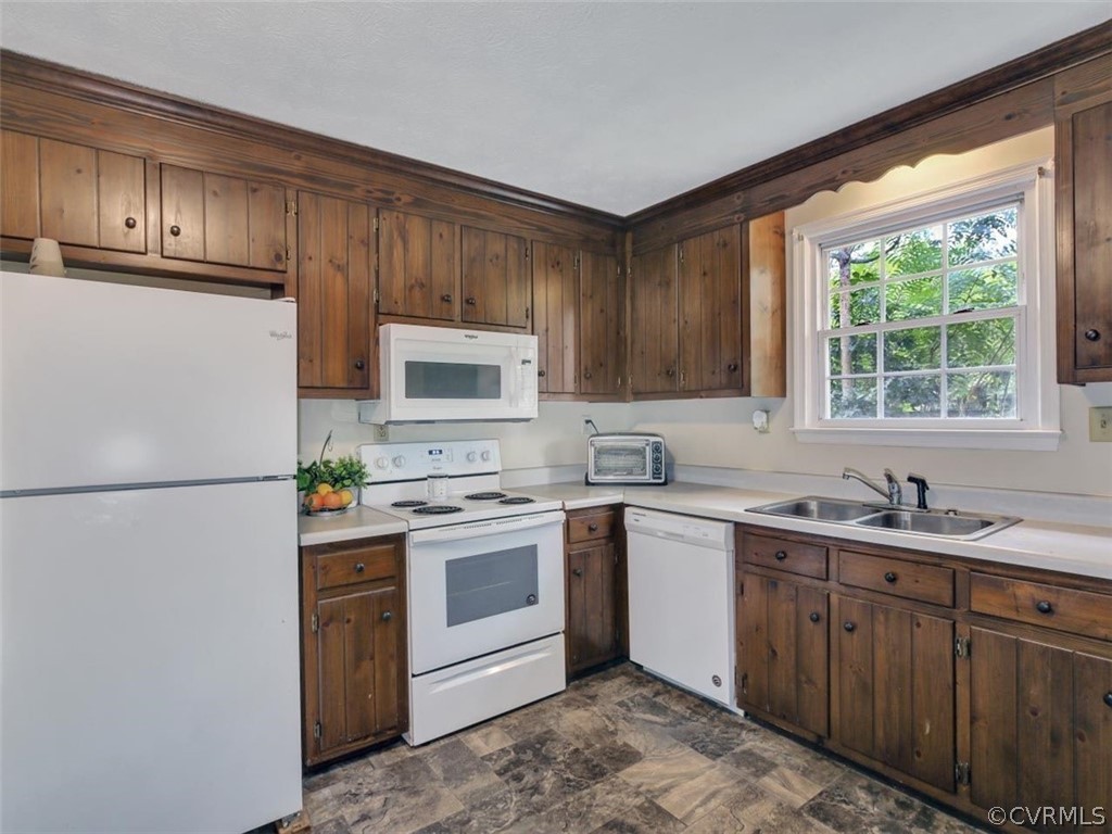 2616 Mountain View Road Powhatan, VA 23139 - Photo 5 of 24 Gallery Image 5