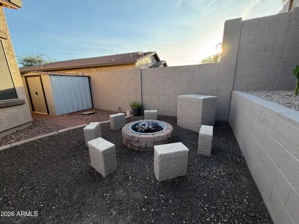 $2,495 | 8498 West Quail Track Drive, Peoria, AZ 85383