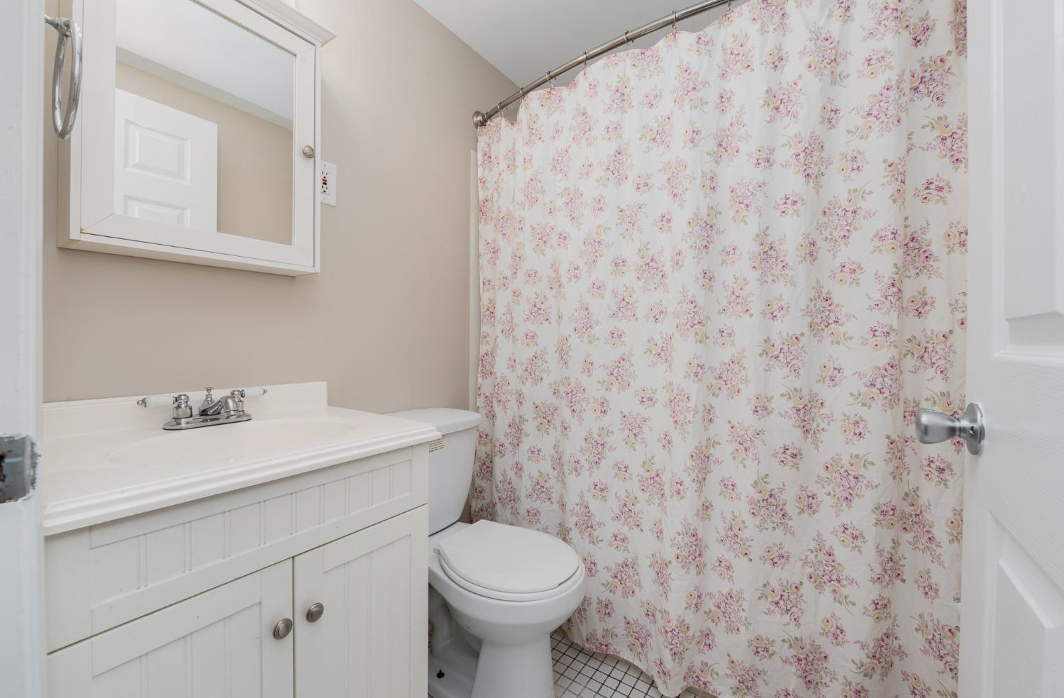 370 Cameron Road Springdale, OH 45246 - Photo 18 of 25 Gallery Image 18