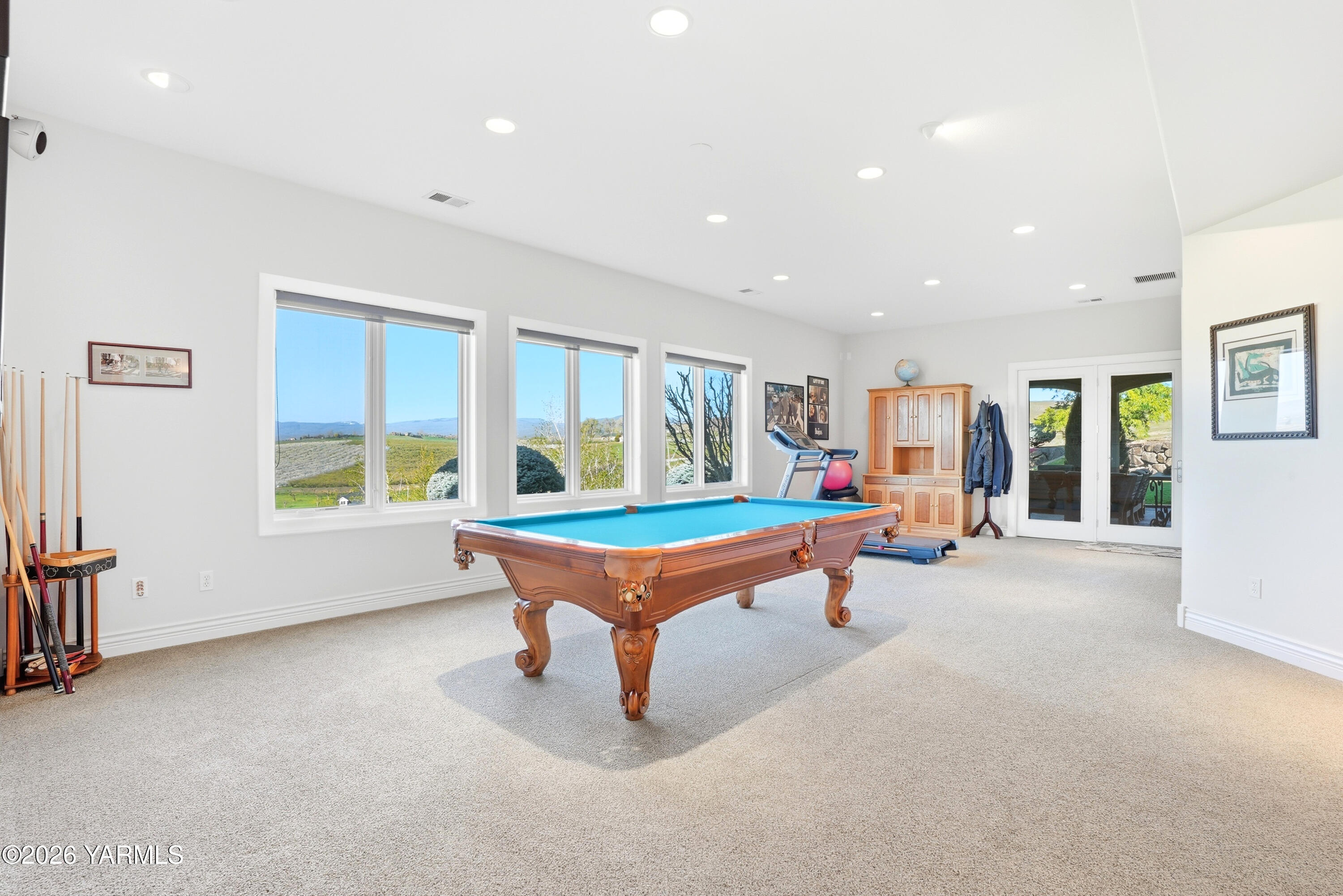 660 Noble Hill Road Yakima, WA 98908 - Photo 34 of 63 34. Lower level Game Room