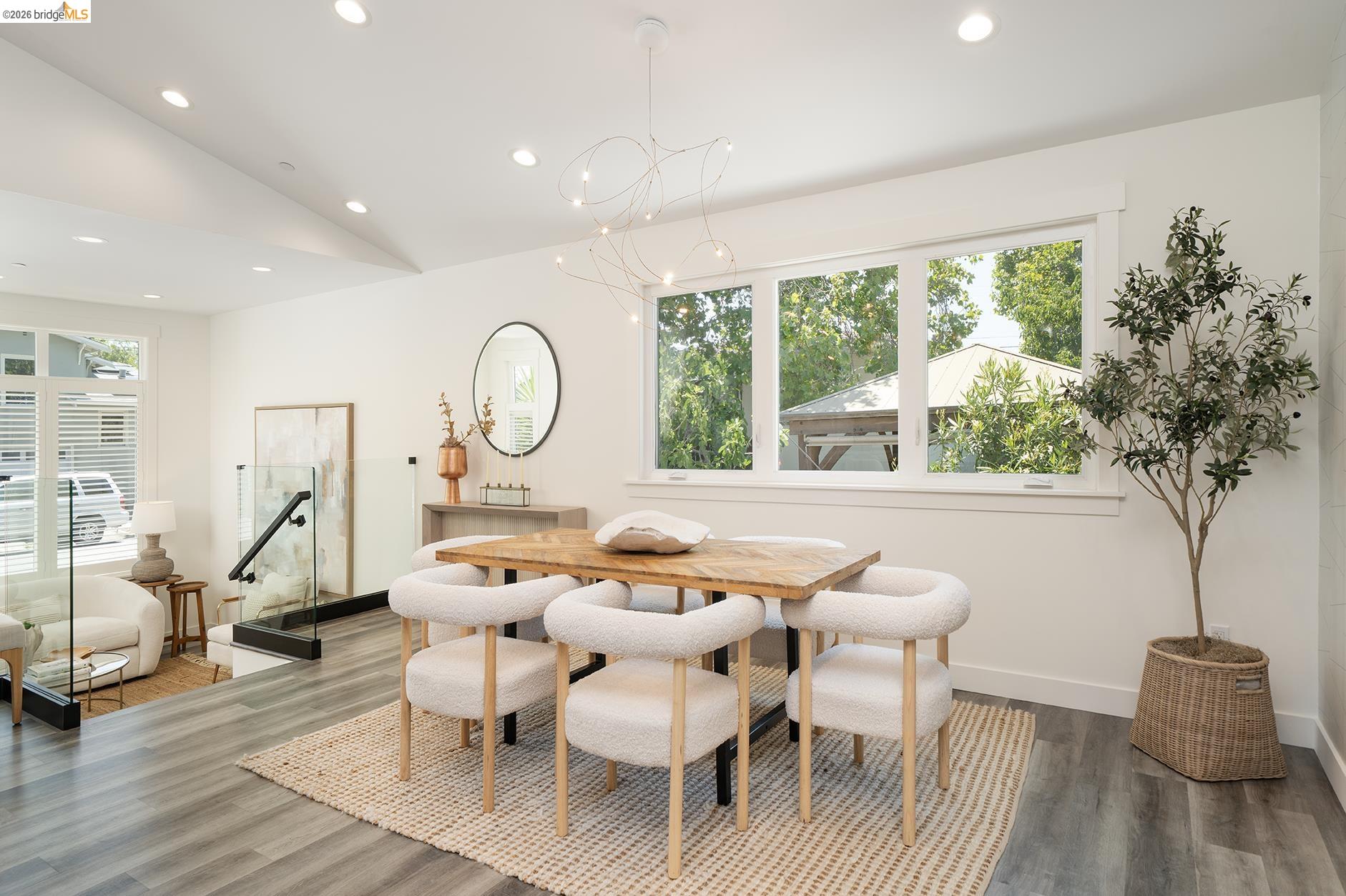 1470 Cornell Avenue Berkeley, CA 94702 - Photo 14 of 61