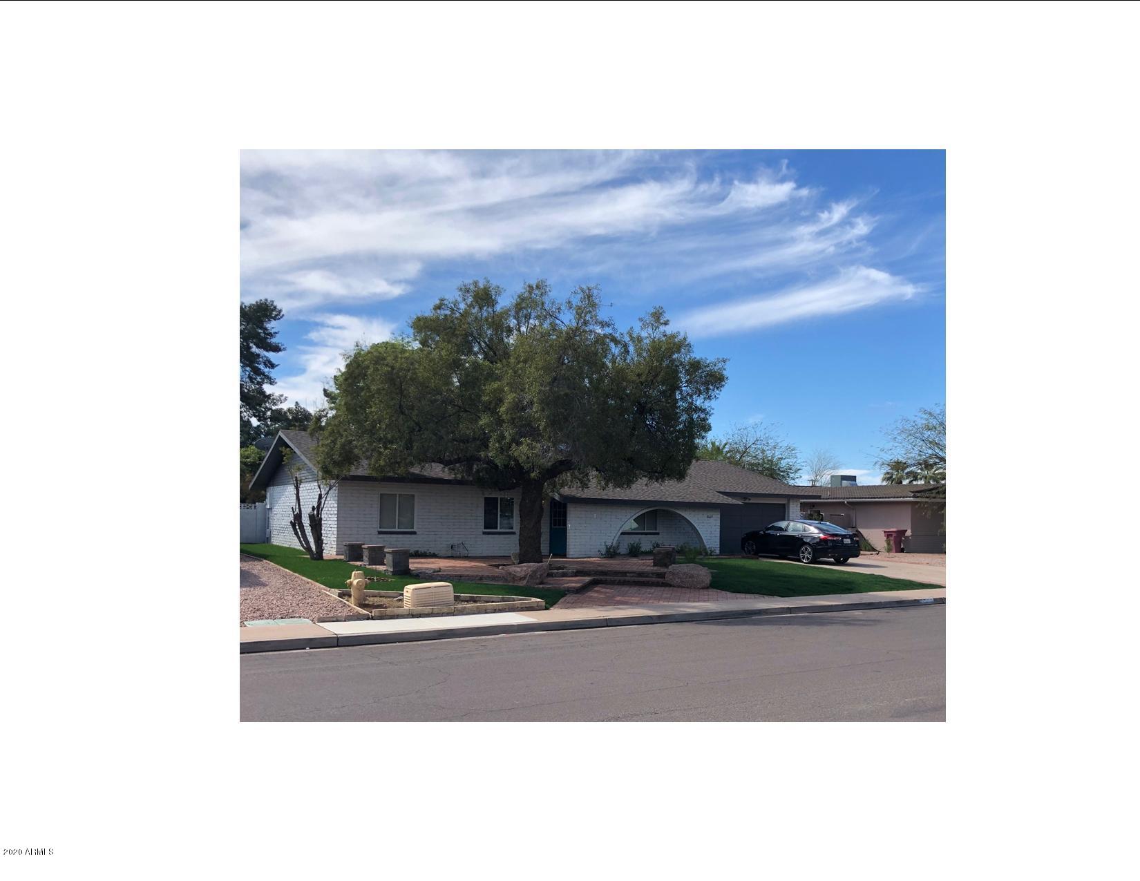 8637 East Camelback Road Scottsdale, AZ 85251 - Photo 2 of 42 Front view of house