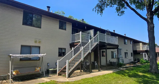 $117,500 | 1804 Oliver Drive, Unit 8, Urbana, IL 61802