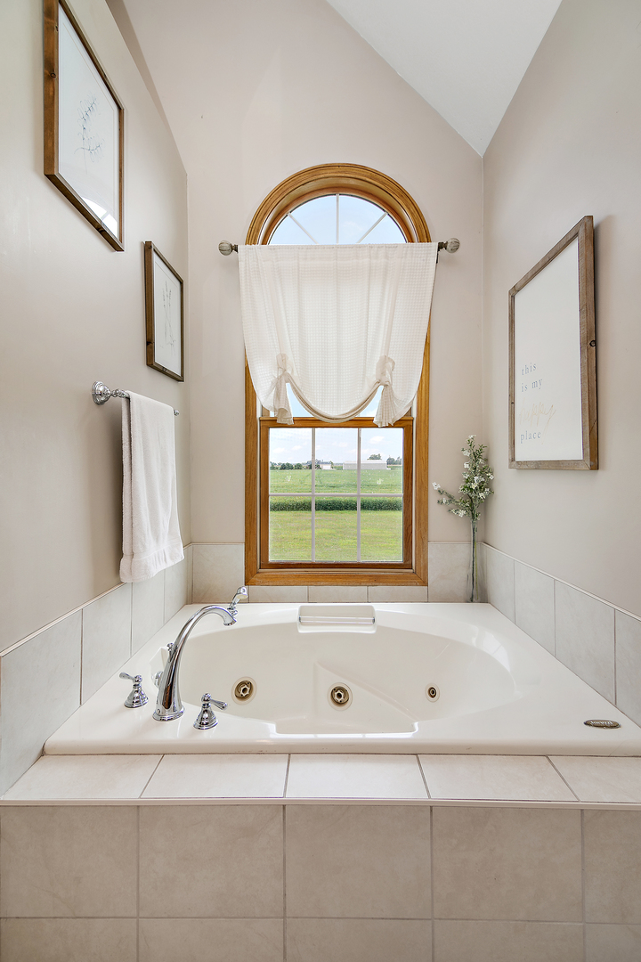 4602 North 9000th Road West Bonfield, IL 60913 - Photo 25 of 65 Gallery Image 25