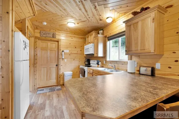 $12,000,000 | 5218 Highway 20, Island Park, ID 83429