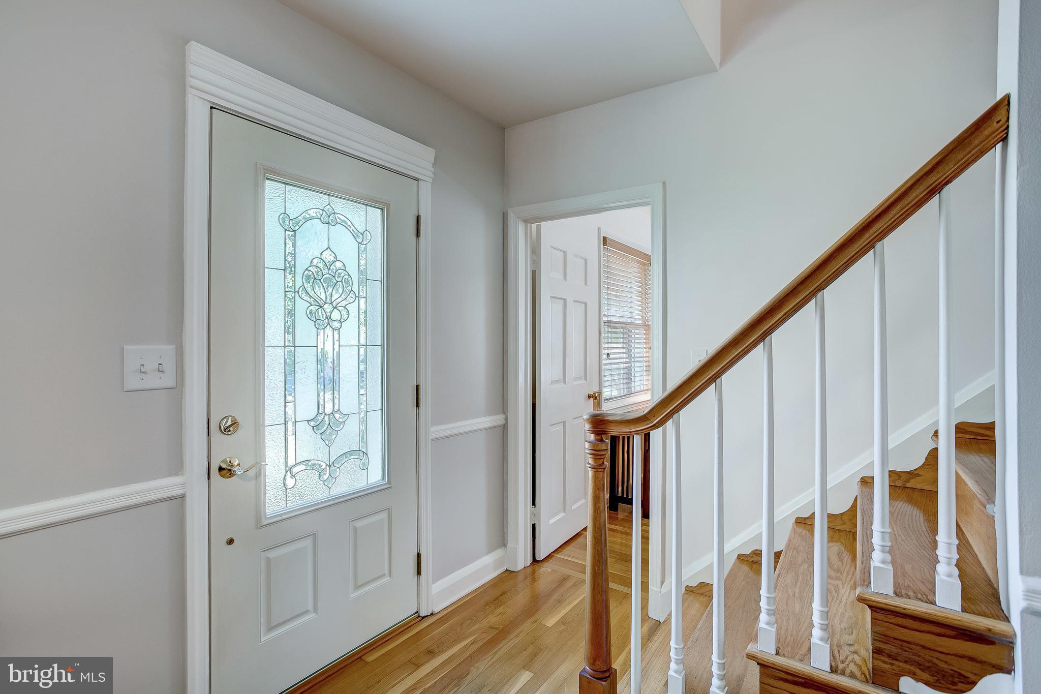 908 Locustvale Road Baltimore, MD 21204 - Photo 11 of 48 front entry