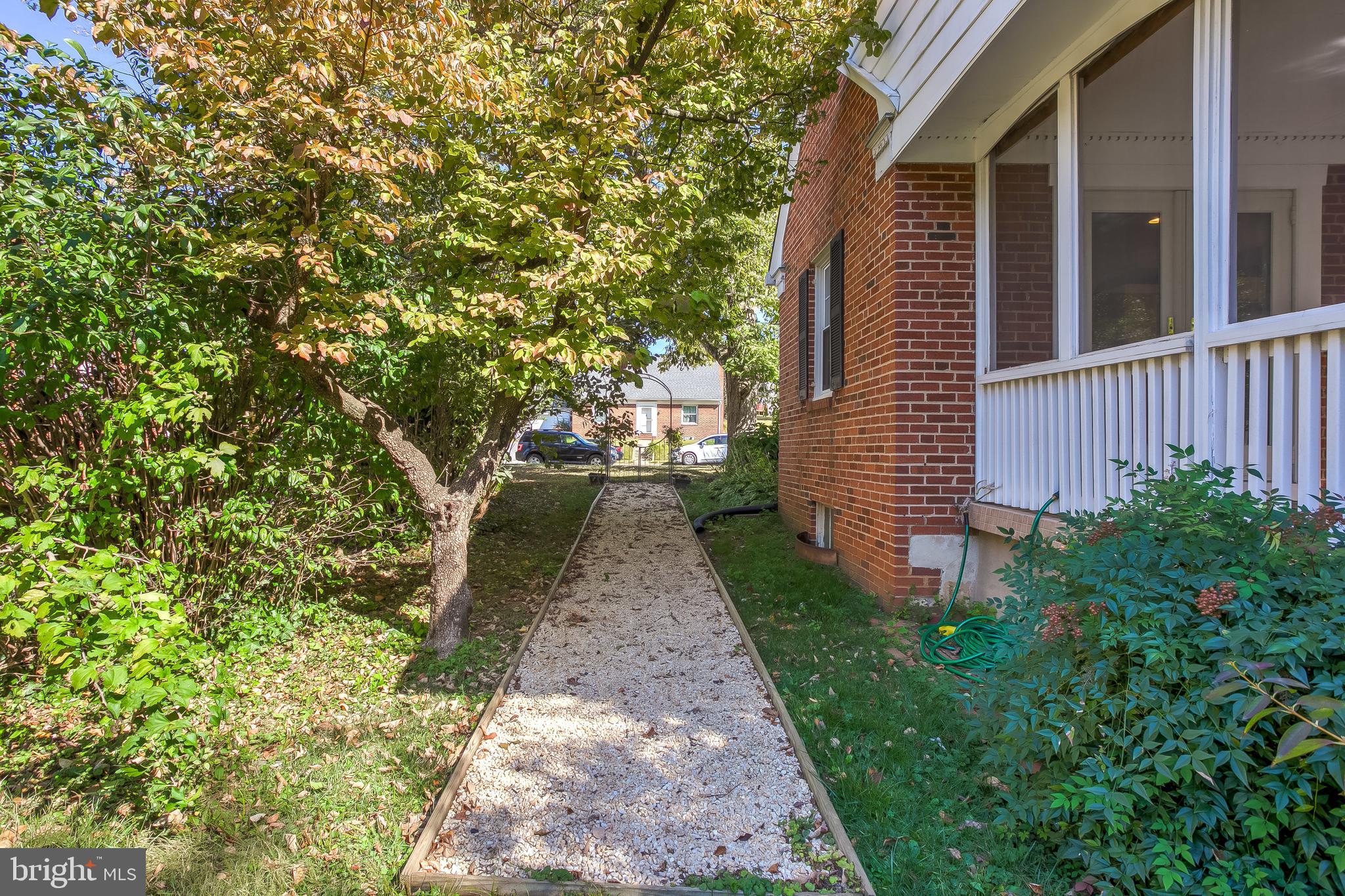 908 Locustvale Road Baltimore, MD 21204 - Photo 3 of 48 Side yard with walk way