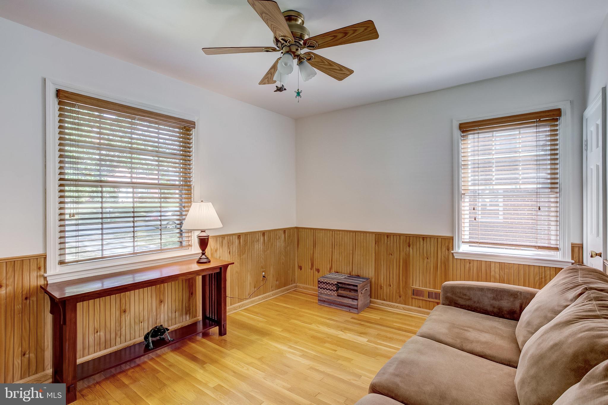 908 Locustvale Road Baltimore, MD 21204 - Photo 27 of 48 Main floor den - can be office or bedroom 4