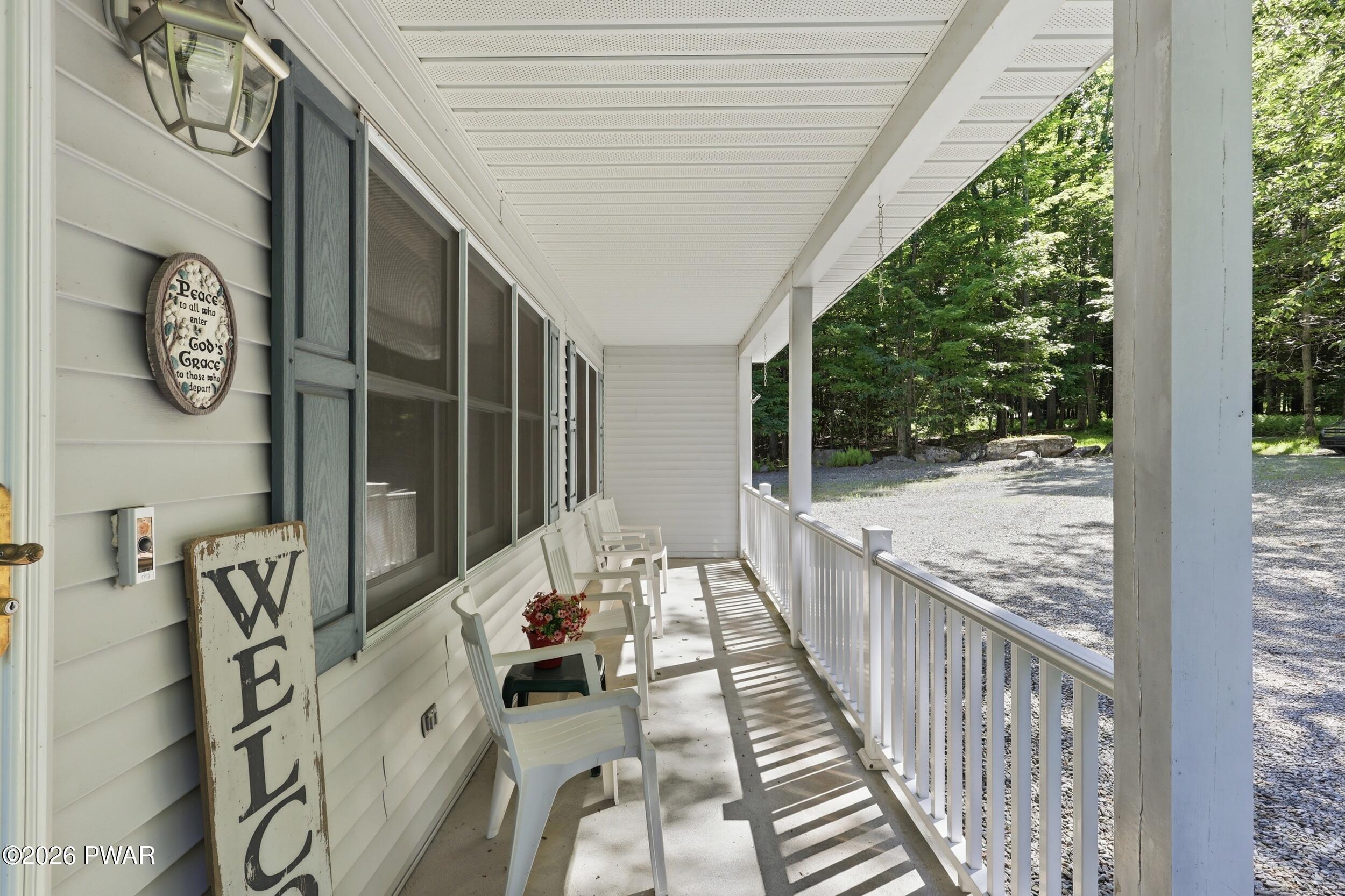 61 Phillips Road Newfoundland, PA 18445 - Photo 4 of 68