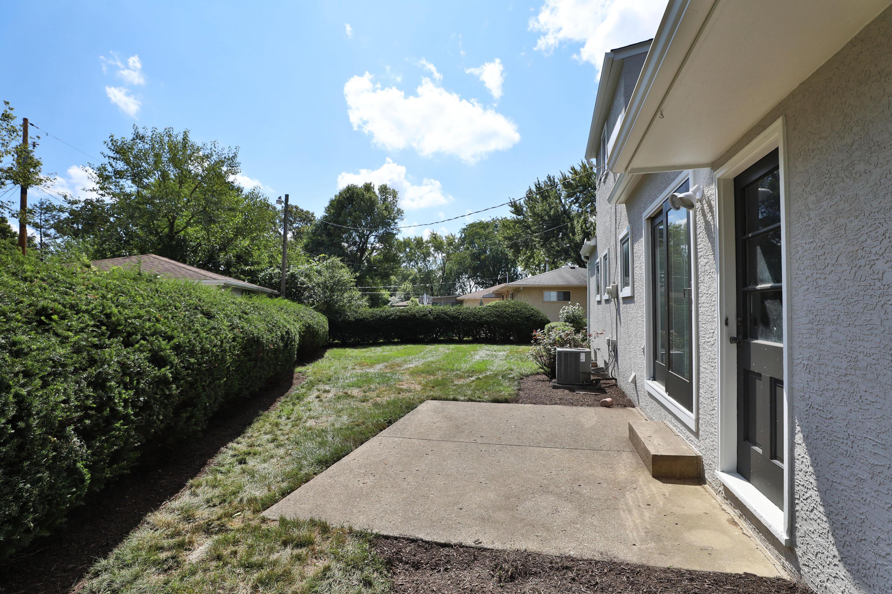 1135 Belden Road Columbus, OH 43229 - Photo 30 of 33 1135-Belden-38