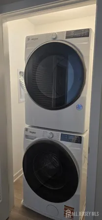 $2,250 | 211 Henderson Road, Unit 1213, Monmouth Junction, NJ 08852