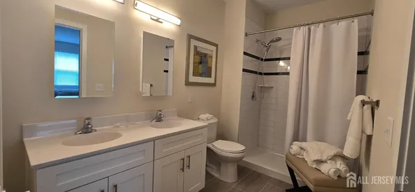 $2,250 | 211 Henderson Road, Unit 1213, Monmouth Junction, NJ 08852