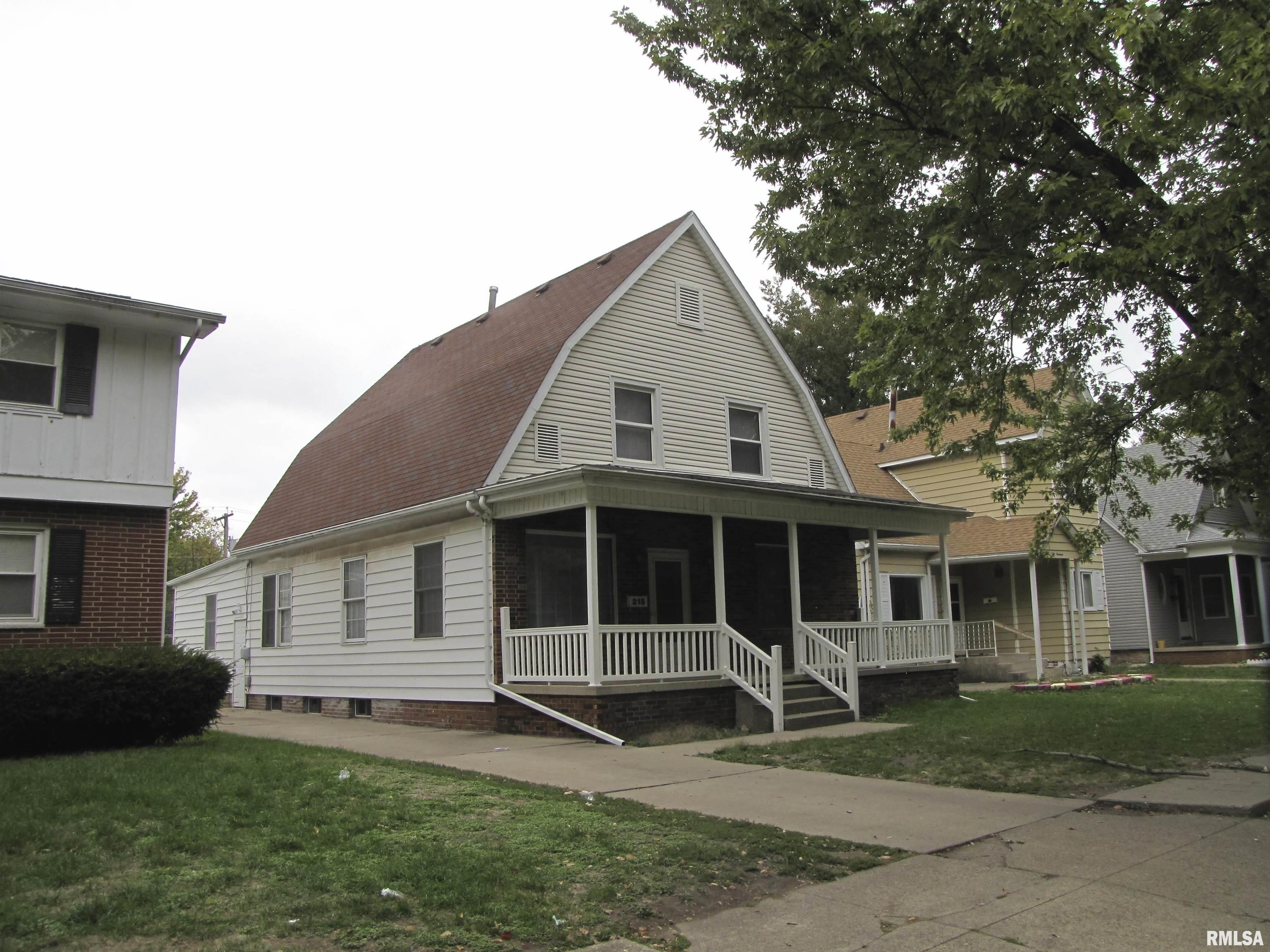 215 North State Street Springfield, IL 62702 - Photo 1 of 7