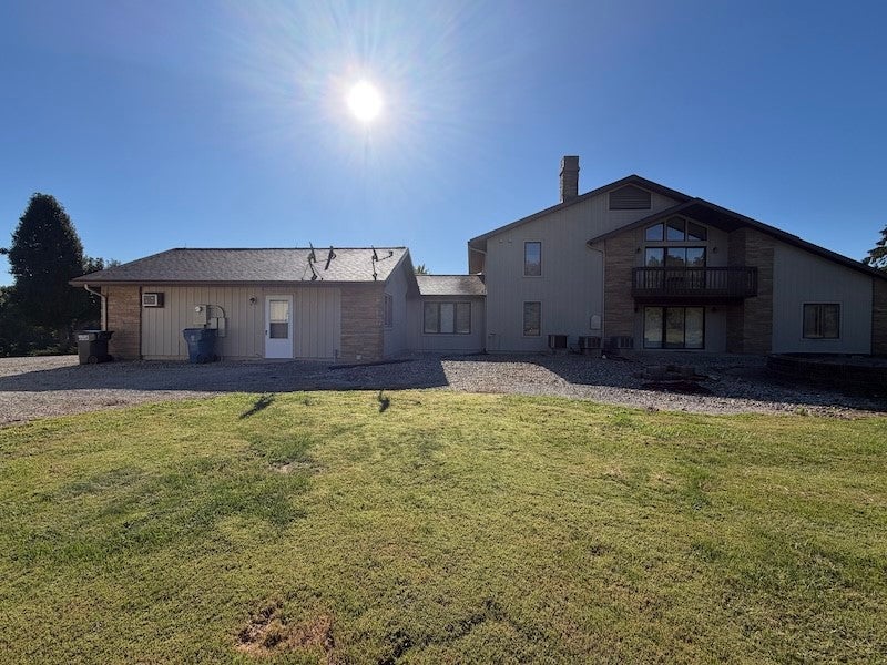 18105 East Divider Road Marshall, IL 62441 - Photo 14 of 91 Gallery Image 14