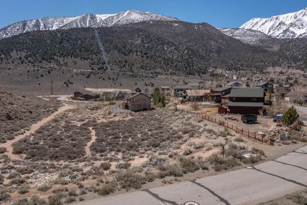 $159,000 | 66 Larkspur Lane, Crowley Lake, CA 93546