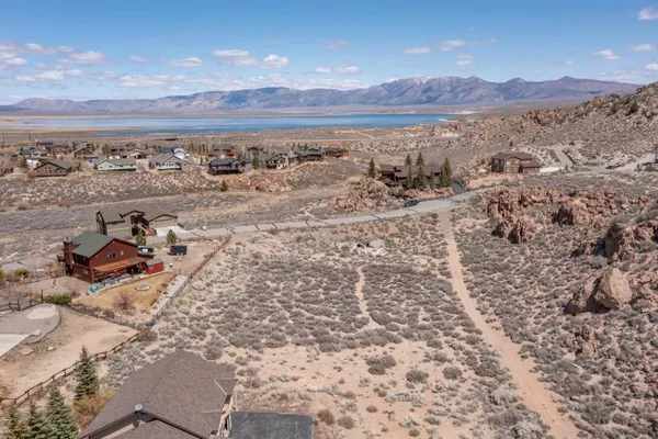 $159,000 | 66 Larkspur Lane, Crowley Lake, CA 93546