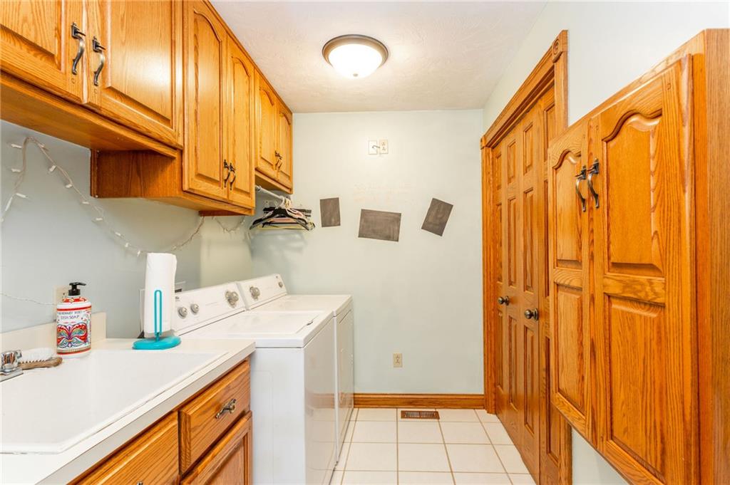 1020 Van Buskirk Road Anderson, IN 46011 - Photo 17 of 58 Gallery Image 17