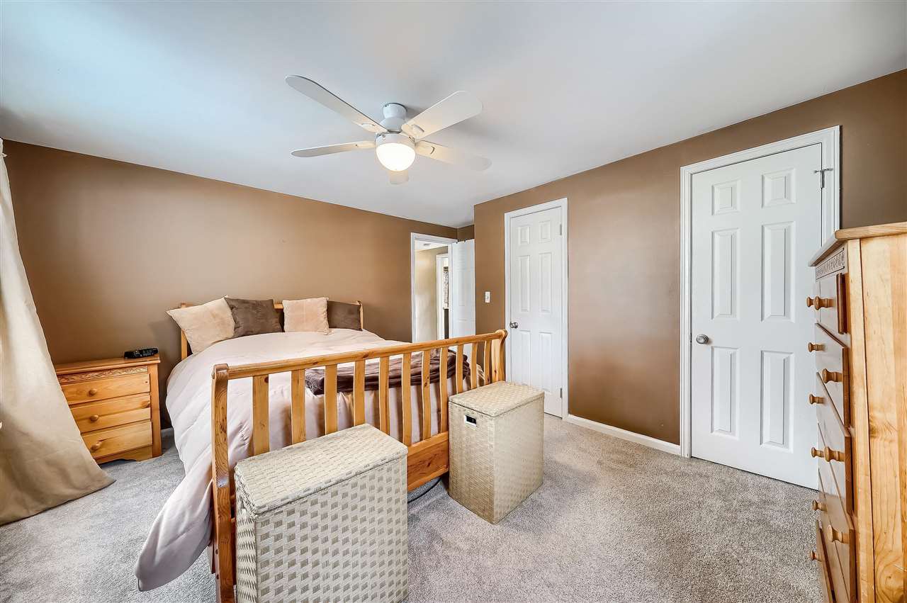 1861 Broadstone Road Grosse Pointe, MI 48236 - Photo 23 of 59 50065770-22.JPG