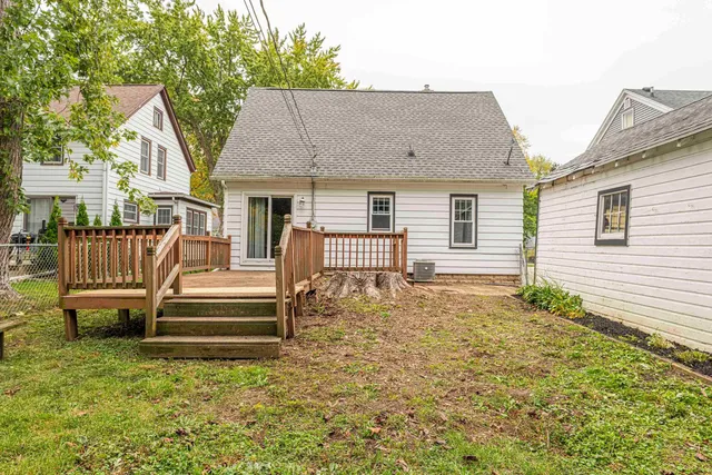 $225,000 | 718 Mac Arthur Drive, Beaver Dam, WI 53916