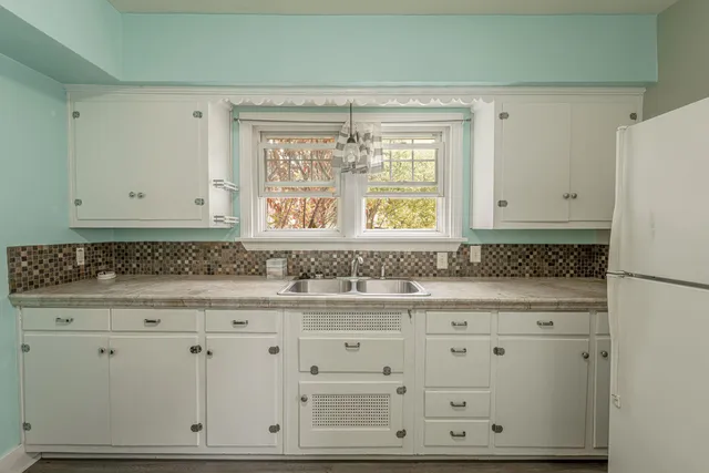 $225,000 | 718 Mac Arthur Drive, Beaver Dam, WI 53916