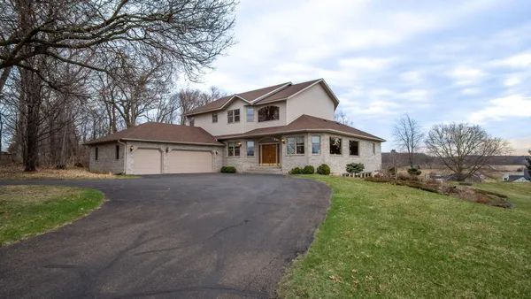 $775,000 | E5110 Interlachen Boulevard, Eleva, WI 54738