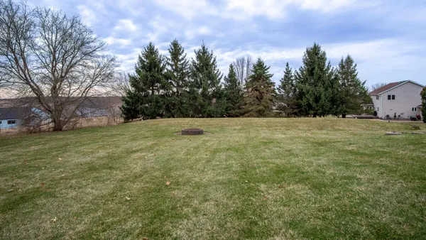 $775,000 | E5110 Interlachen Boulevard, Eleva, WI 54738