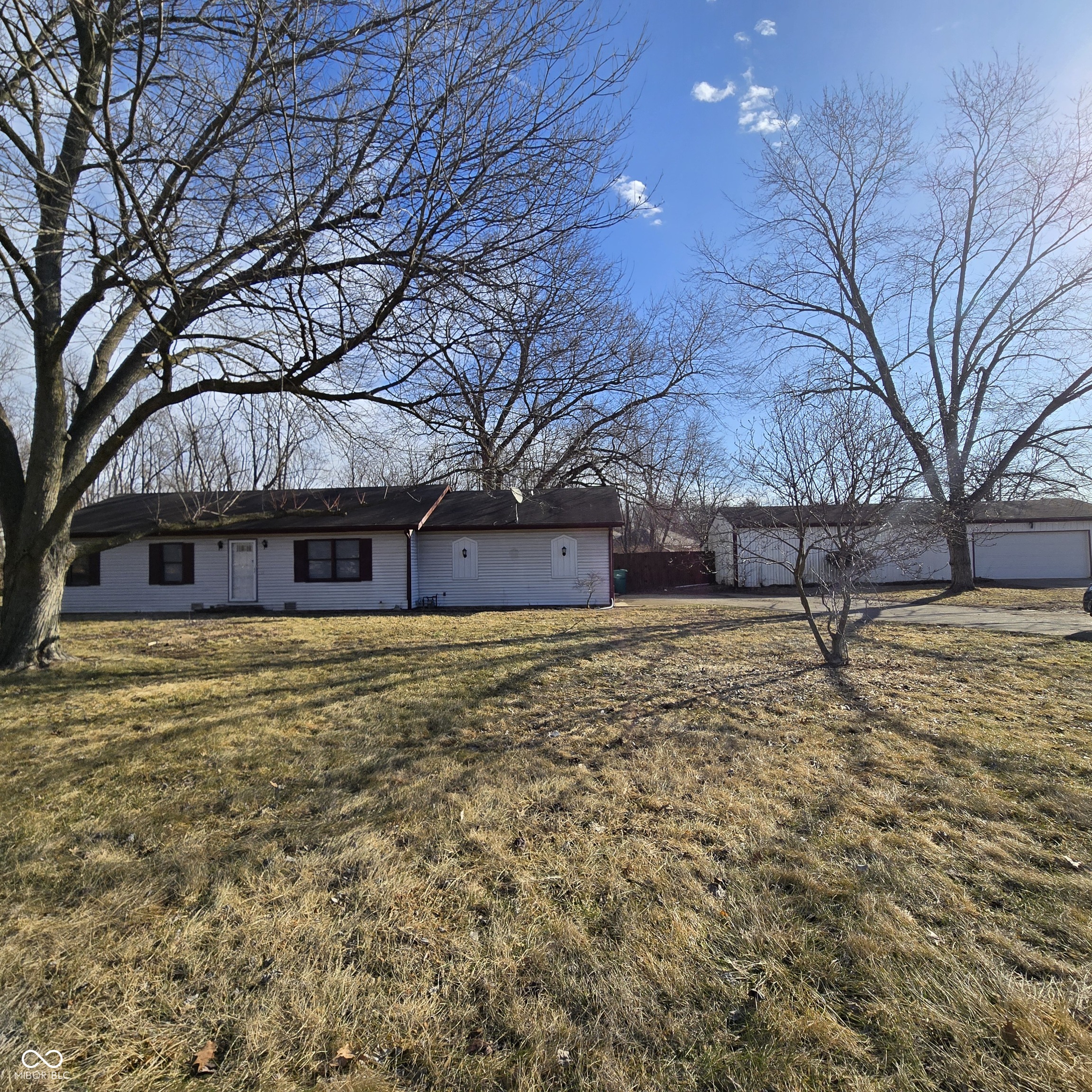 2133 Country Club Road Indianapolis, IN 46234 - Photo 3 of 20 Gallery Image 3