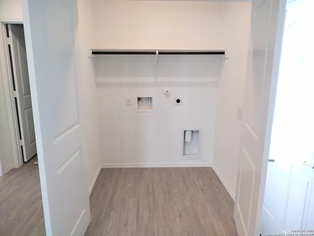 $1,500 | 1214 Janzen Road, San Antonio, TX 78221