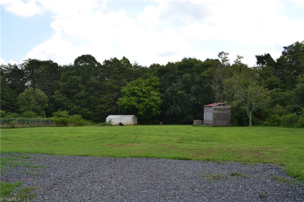 245 Tourist Road Madison, NC 27025 - Photo 2 of 6 Gallery Image 2