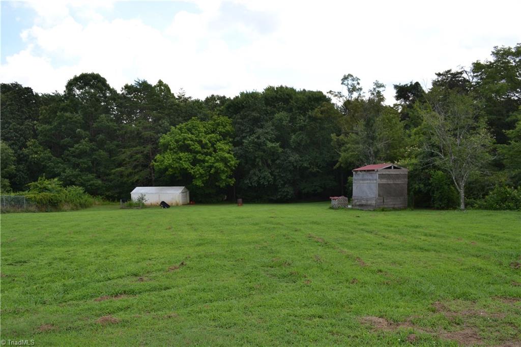 245 Tourist Road Madison, NC 27025 - Photo 6 of 6 Gallery Image 6