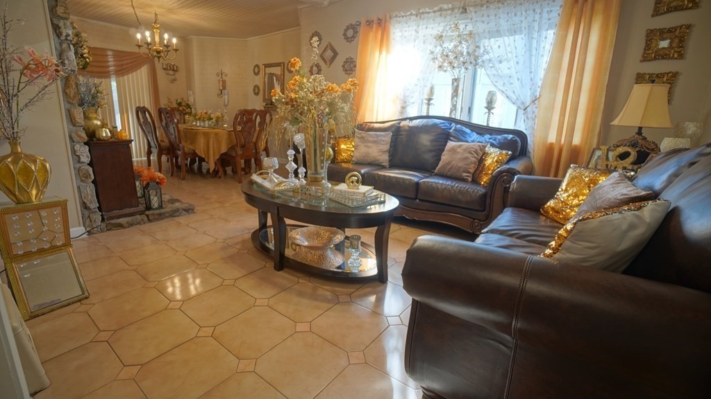 49 Malden Street Springfield, MA 01108 - Photo 6 of 31 Gallery Image 6