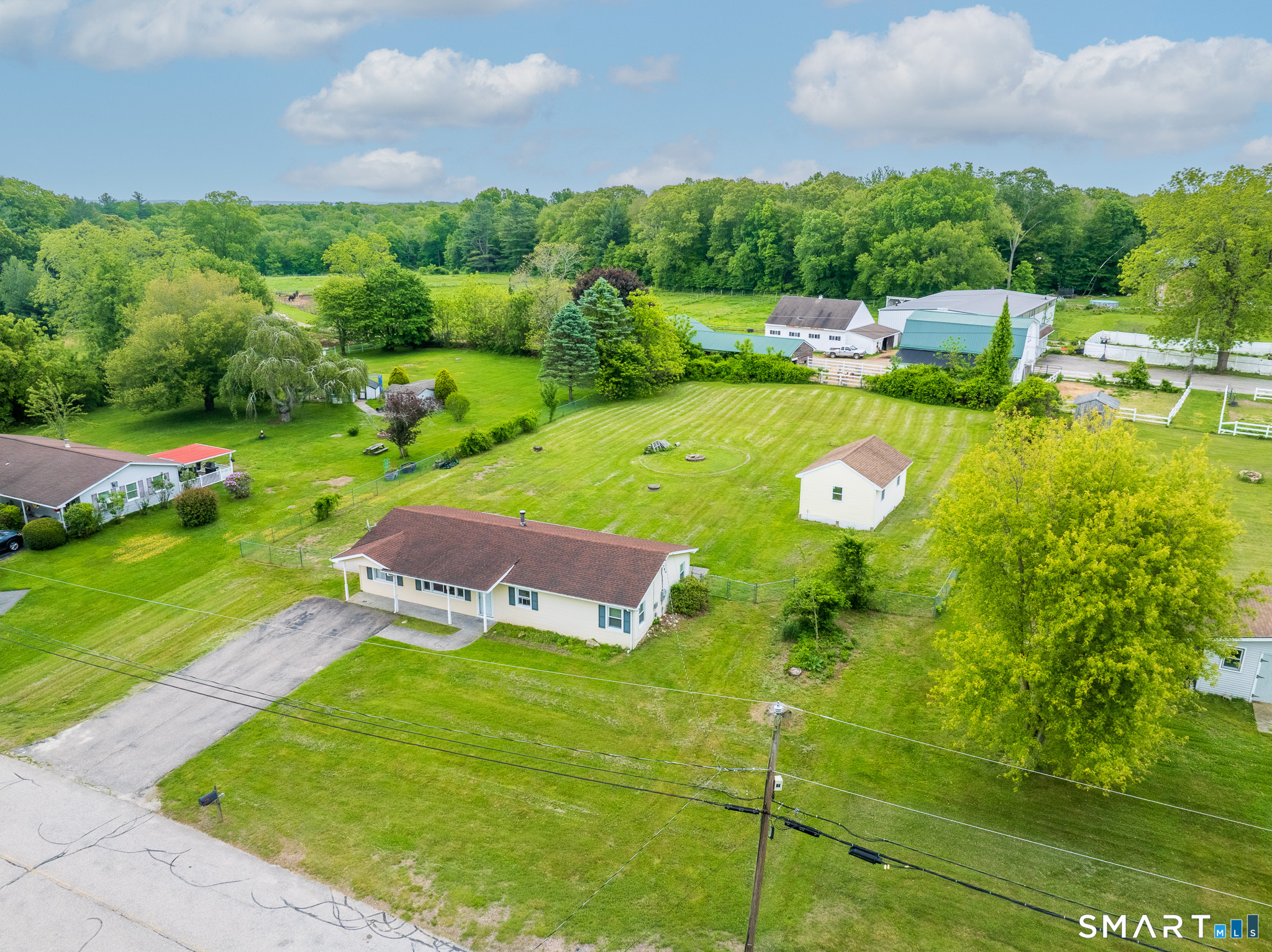 9 Rex Road Lisbon, CT 06351 - Photo 3 of 19