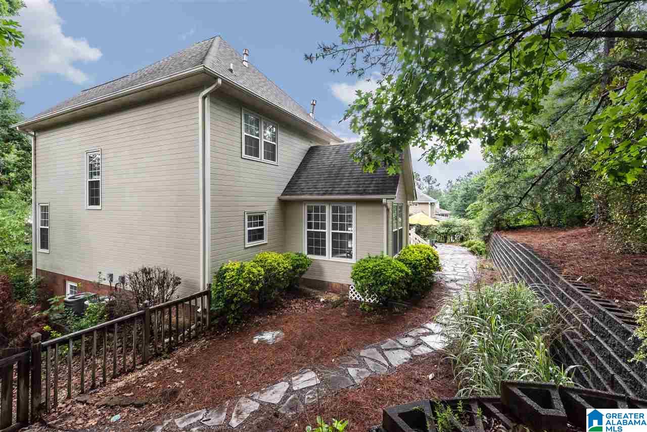 2412 Meadow Ridge Road Birmingham, AL 35242 - Photo 22 of 32
