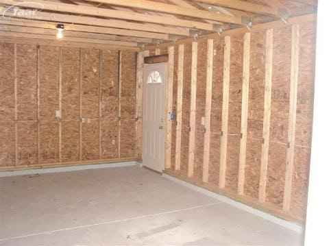 1301 East Vienna Road Clio, MI 48420 - Photo 7 of 12 20327881-6.JPG