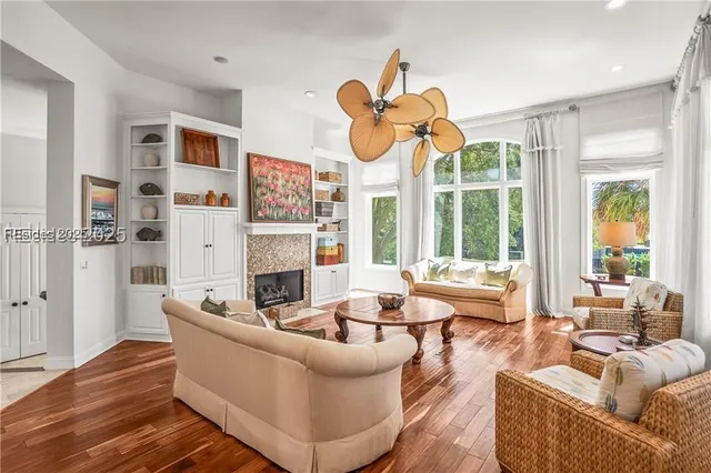 $4,500,000 | 12 Port Tack, Hilton Head Island, SC 29928