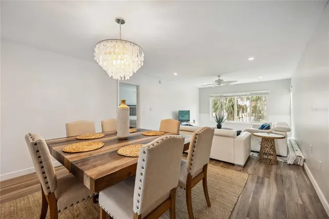 $599,999 | 3320 Gulf Of Mexico Drive, Unit 207C, Longboat Key, FL 34228